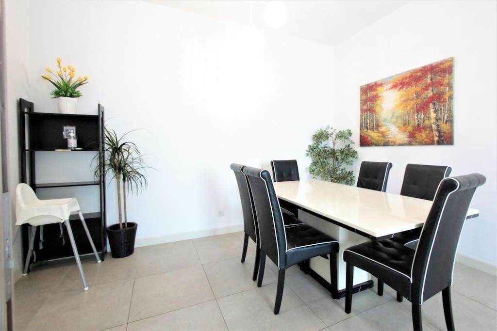 Appartement Afiniti Residensi Legoland Medini à Nusajaya  Extérieur photo