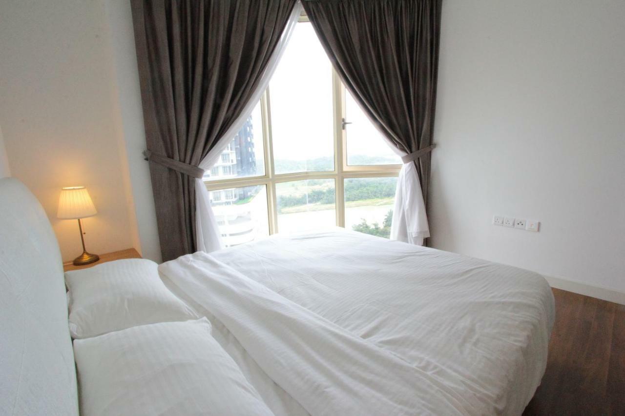 Appartement Afiniti Residensi Legoland Medini à Nusajaya  Extérieur photo